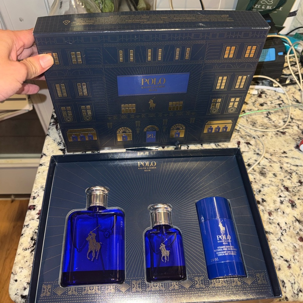 Polo Ralph Lauren Blue Eau de Toilette Gift Set NEW